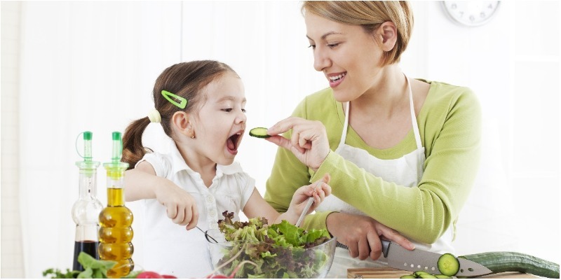 Dinh dưỡng trẻ mới ốm dậy như thế nào để bé mau hồi phục sức khỏe